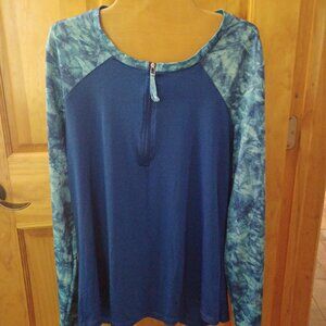NWOT WOMEN"S SILVER BAIT BLUE SUMMER TOP